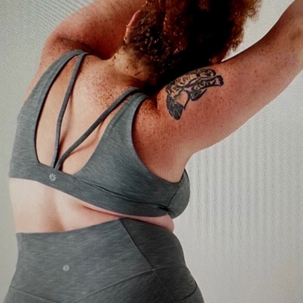 Athleta Womens Heathered Charcoal Gray Multi Strap Back Sports Bra‎ Yoga Gym